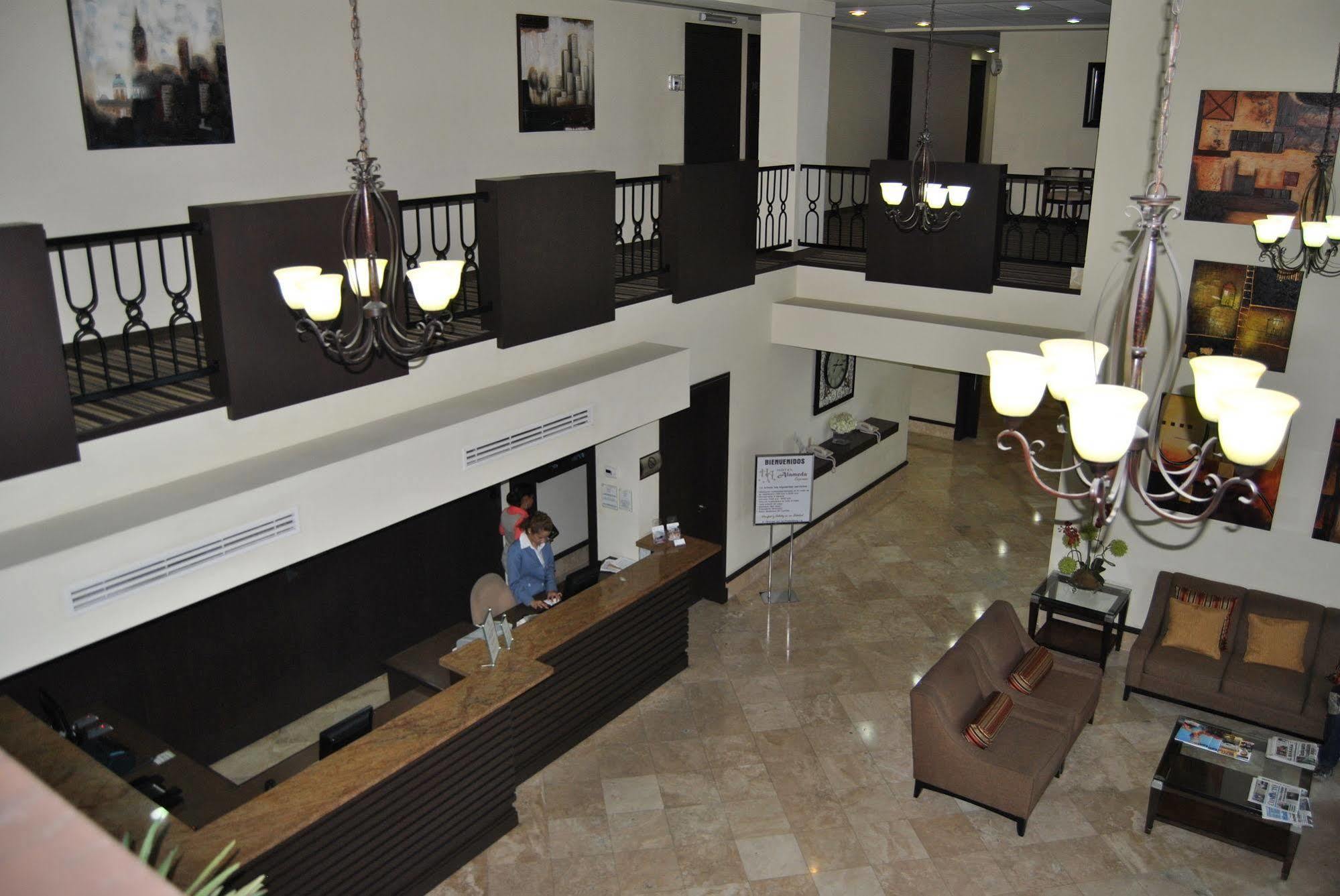 Hotel Alameda Express Матаморос Екстер'єр фото